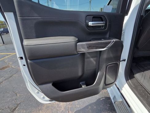 Used 2019 Chevrolet Silverado 1500 LTZ w/ LTZ Plus Package AWD/4WD image 13