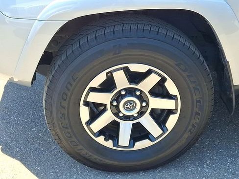 Used 2024 Toyota 4Runner TRD Off-Road AWD/4WD image 30
