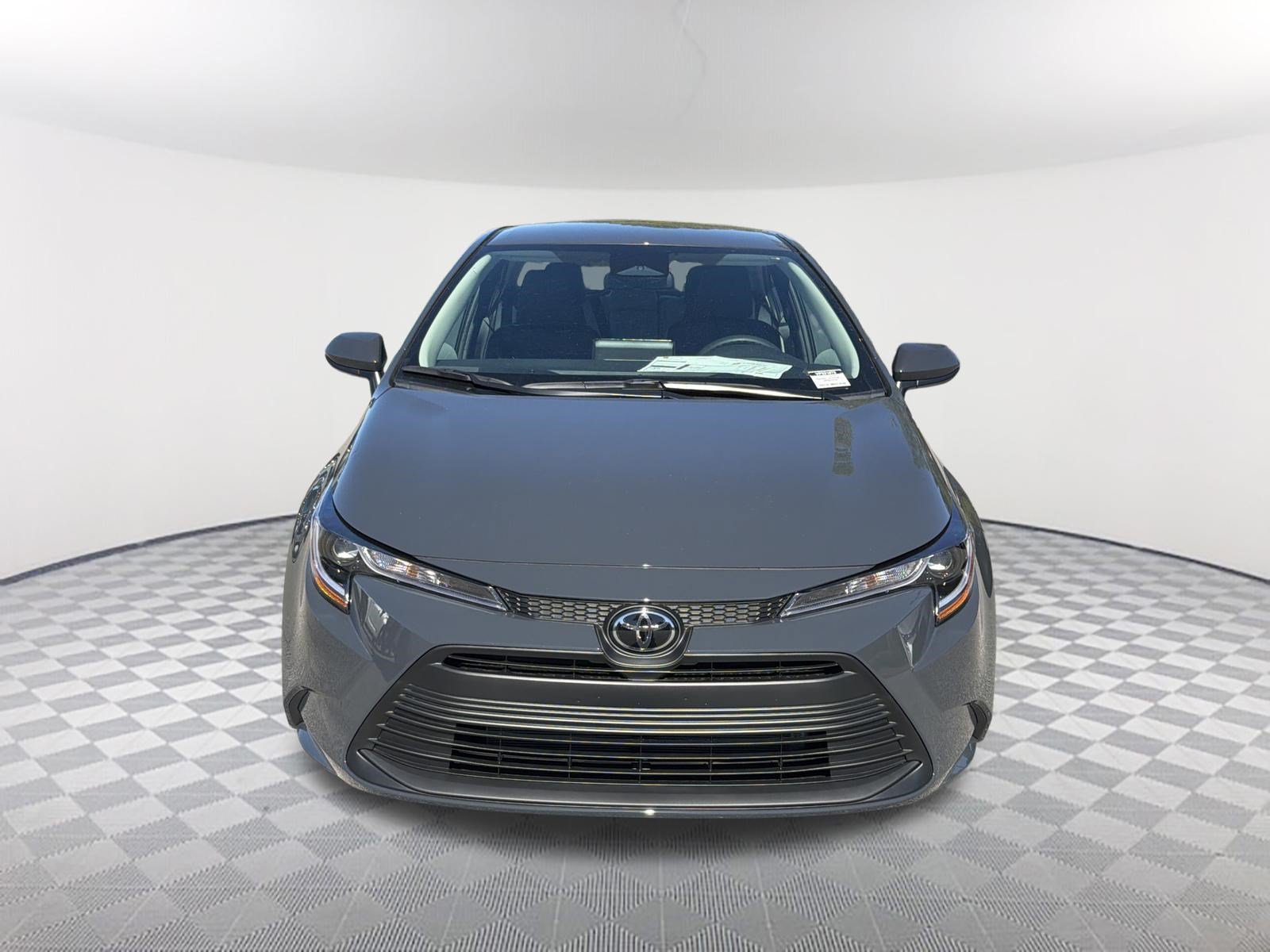 New 2027 Toyota Corolla LE FWD image 2