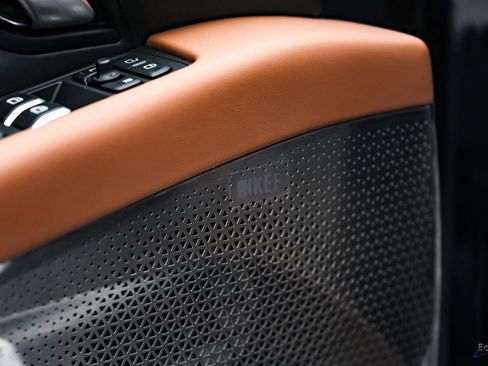 Used 2025 Lotus Emira RWD image 86