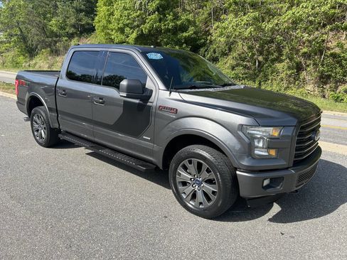 Used 2016 Ford F150 XLT w/ Equipment Group 302A Luxury AWD/4WD image 13