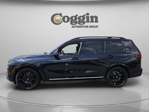 New 2026 BMW X7 xDrive40i image 2