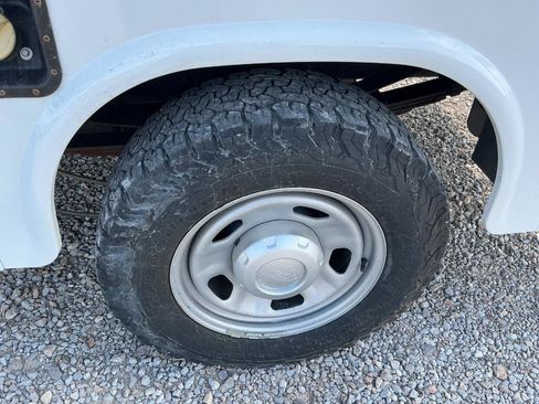 Used 2021 Ford F350 XL w/ Power Equipment Group RWD image 15