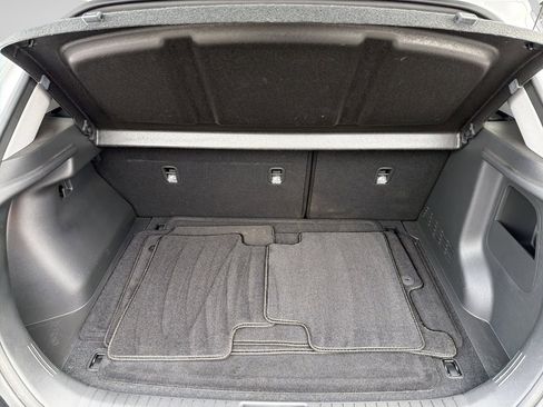 Used 2023 Hyundai Kona SEL AWD/4WD image 9