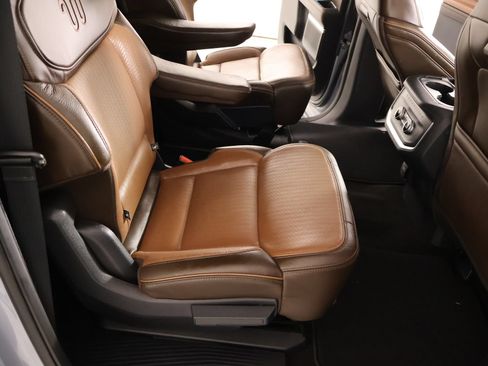 Used 2025 Ford Expedition Max King Ranch AWD/4WD image 16