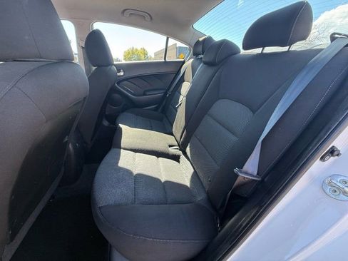 Used 2017 Kia Forte LX image 13