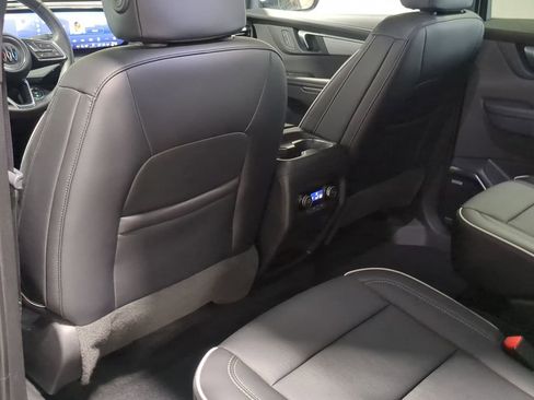 Used 2025 Buick Enclave Preferred image 30