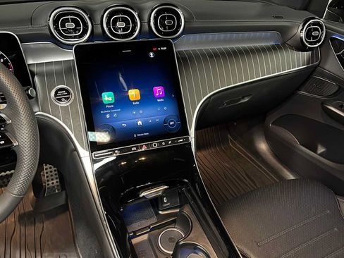 Certified 2026 Mercedes-Benz GLC 300 4MATIC image 32