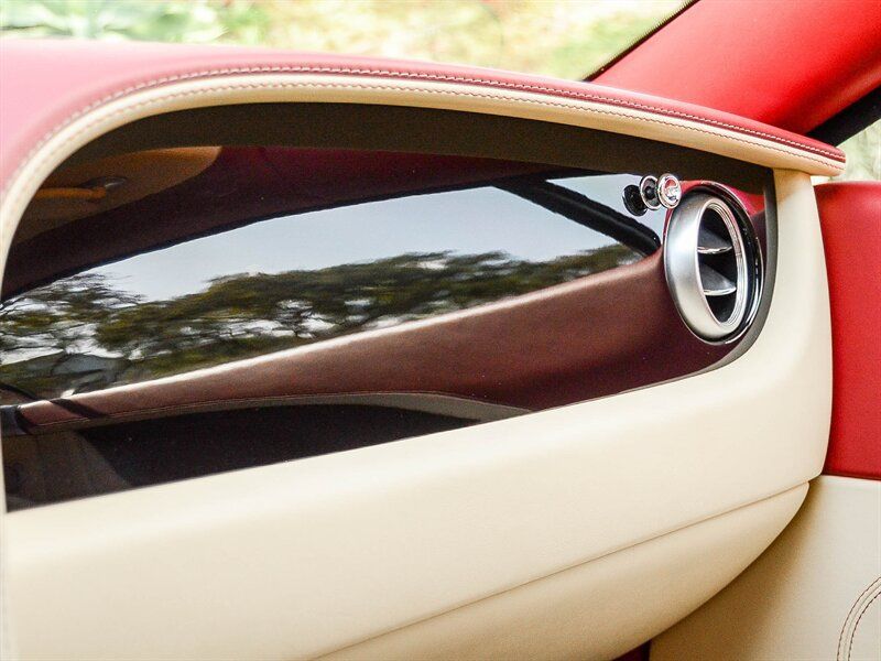 Used 2013 Bentley Continental GT AWD/4WD image 27