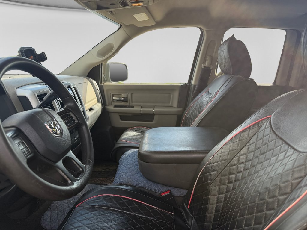 Used 2012 RAM 1500 Classic SLT AWD/4WD image 21