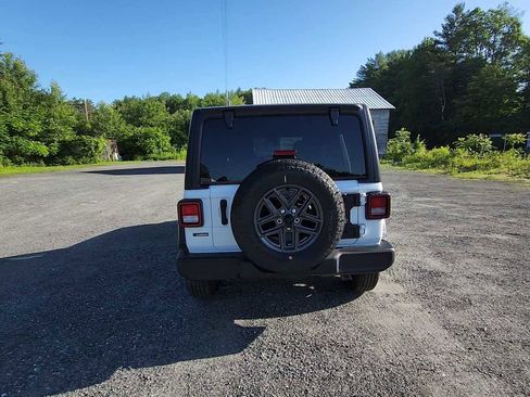 New 2024 Jeep Wrangler Sport S image 7
