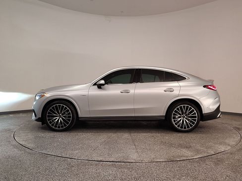 Certified 2025 Mercedes-Benz GLC 43 AMG AMG GLC 43 image 2