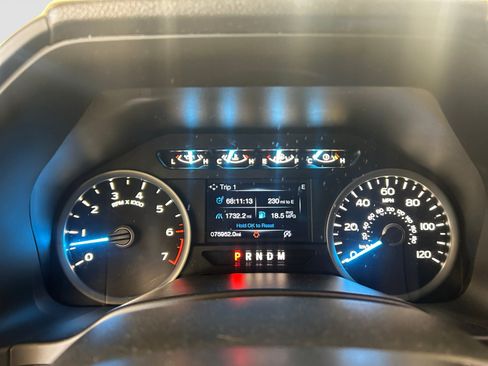 Used 2018 Ford F150 XLT w/ Equipment Group 302A Luxury RWD image 12