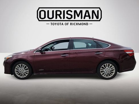 Used 2014 Toyota Avalon Limited w/ Technology Package FWD image 4