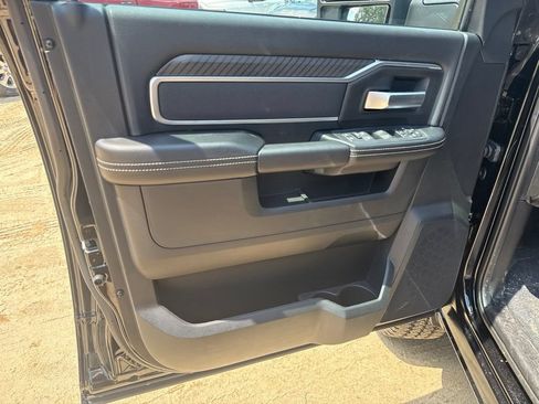 New 2026 RAM 2500 Big Horn AWD/4WD image 17