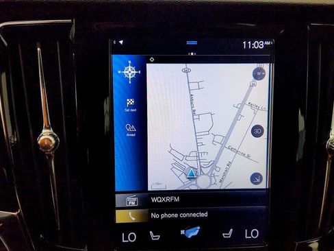 Used 2017 Volvo S90 T6 Momentum w/ Vision Package AWD/4WD image 19