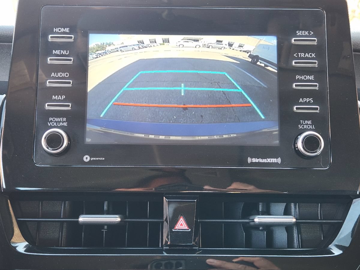 Used 2022 Toyota Camry LE FWD image 31