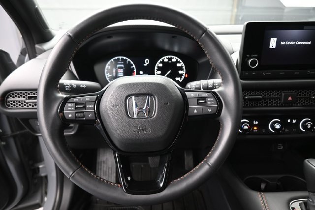 Used 2025 Honda HR-V Sport image 9