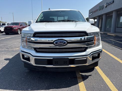 Used 2019 Ford F150 Lariat w/ Trailer Tow Package RWD image 2