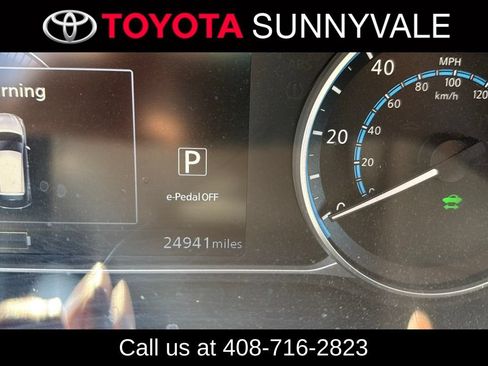 Used 2020 Nissan Leaf S FWD image 3