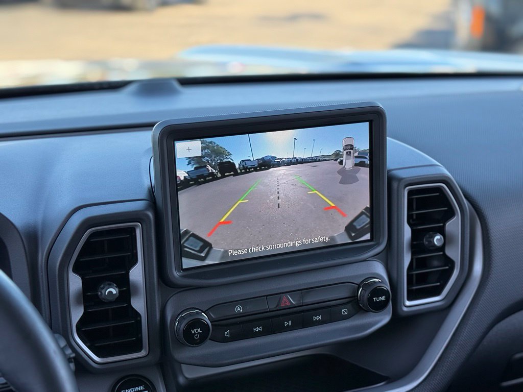 Used 2024 Ford Bronco Sport Big Bend w/ Convenience Package AWD/4WD image 4