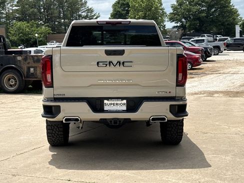 New 2026 GMC Sierra 1500 AT4 w/ AT4 Premium Package AWD/4WD image 4