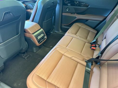 New 2026 Lincoln Nautilus Reserve AWD/4WD image 11