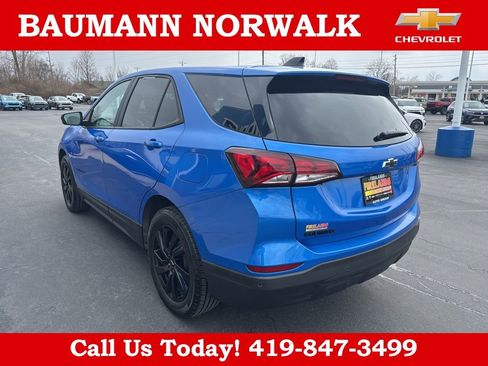 Used 2024 Chevrolet Equinox LS w/ LS Convenience Package image 5
