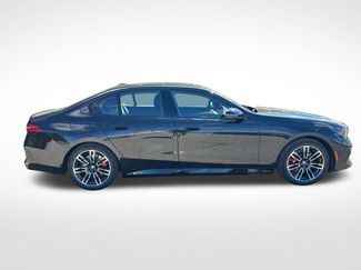 New 2027 BMW 530i xDrive AWD/4WD video 2