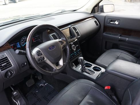 Used 2014 Ford Flex Limited w/ Equipment Group 301A FWD image 28