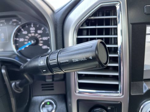 Used 2017 Ford F350 Platinum w/ Platinum Ultimate Package AWD/4WD image 25