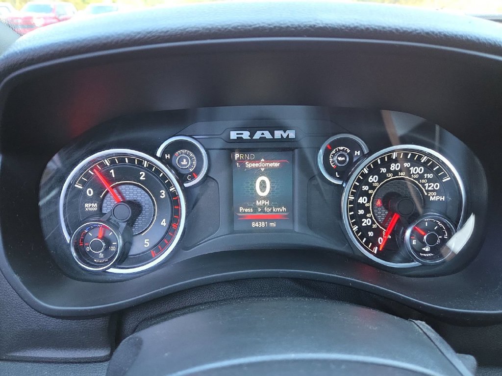 Used 2022 RAM 2500 Tradesman w/ Chrome Appearance Group AWD/4WD image 15