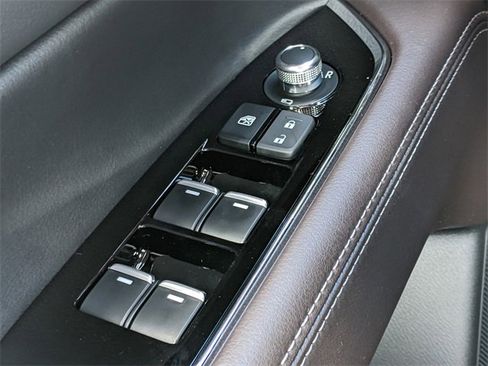 Used 2025 MAZDA CX-5 Signature image 21