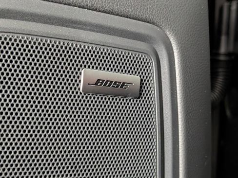 New 2026 Porsche Macan image 28