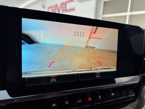 Certified 2023 GMC Sierra 1500 Elevation image 21