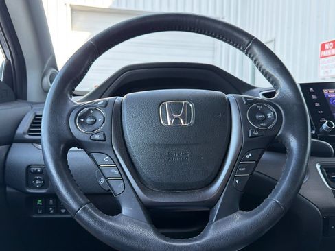 Used 2023 Honda Ridgeline RTL-E image 22
