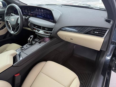 Used 2026 Cadillac CT5 2.0T Premium Luxury AWD w/ Technology Package image 34