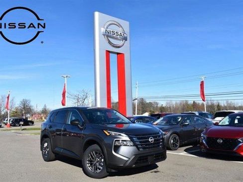 Certified 2025 Nissan Rogue S AWD/4WD image 1