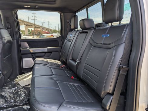 New 2025 Ford F150 Platinum w/ Equipment Group 702A High image 27