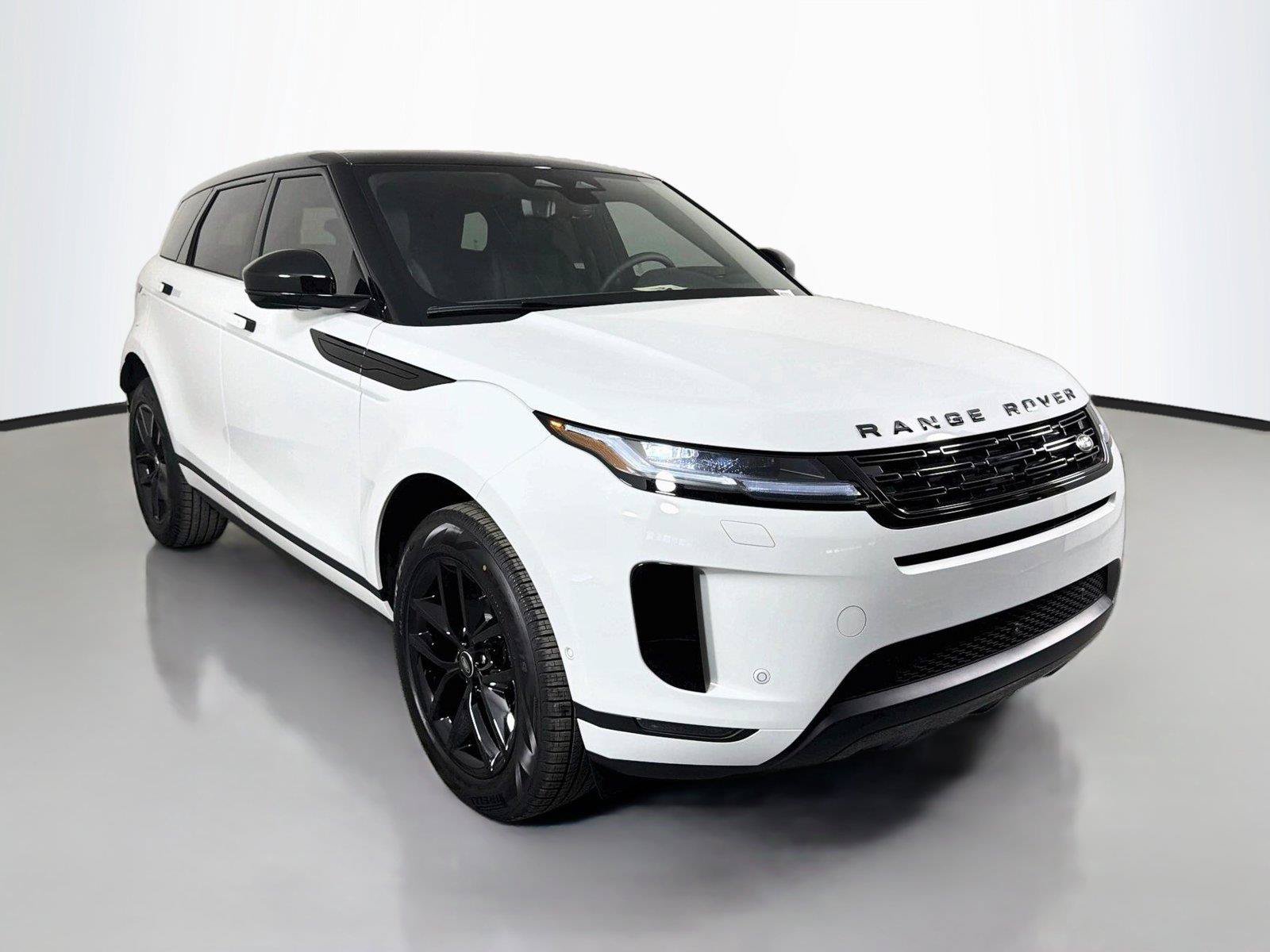 New 2026 Land Rover Range Rover Evoque S AWD/4WD image 3