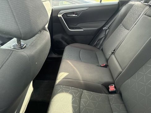 Used 2024 Toyota RAV4 XLE image 4