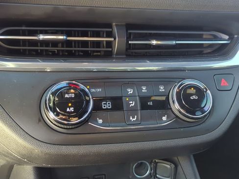 Used 2026 Buick Envista Preferred w/ Convenience I Package FWD image 11