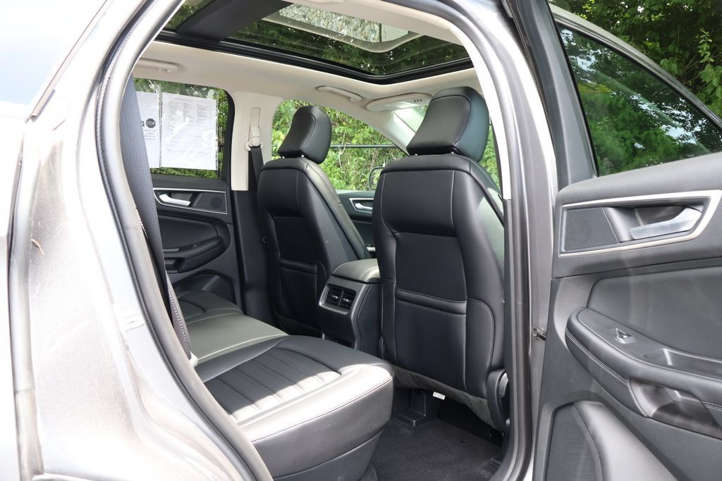 Used 2024 Ford Edge SEL w/ Convenience Package AWD/4WD image 50