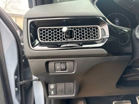 Used 2022 Honda Civic Sport image 16