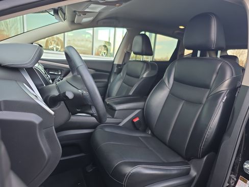 Used 2023 Nissan Murano SL w/ Cargo Package image 17