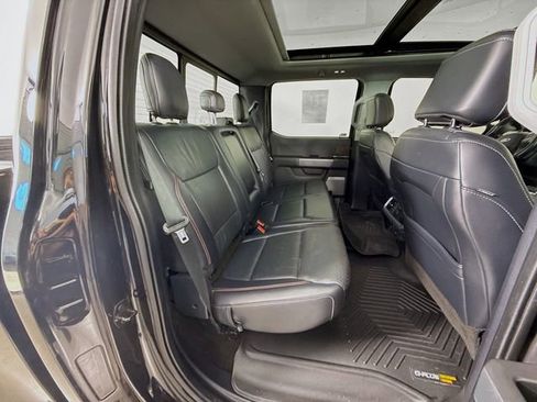 Used 2021 Ford F150 Lariat w/ Equipment Group 502A High image 29