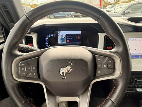 Used 2023 Ford Bronco Heritage Edition image 22