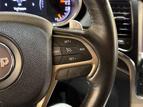 Used 2015 Jeep Grand Cherokee Limited image 17