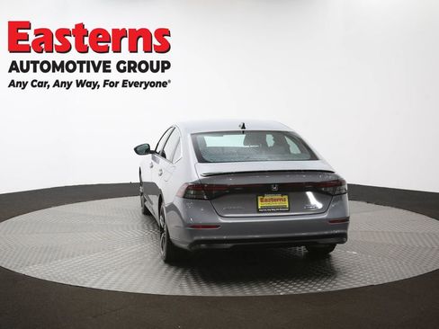 Used 2025 Honda Accord Sport image 67