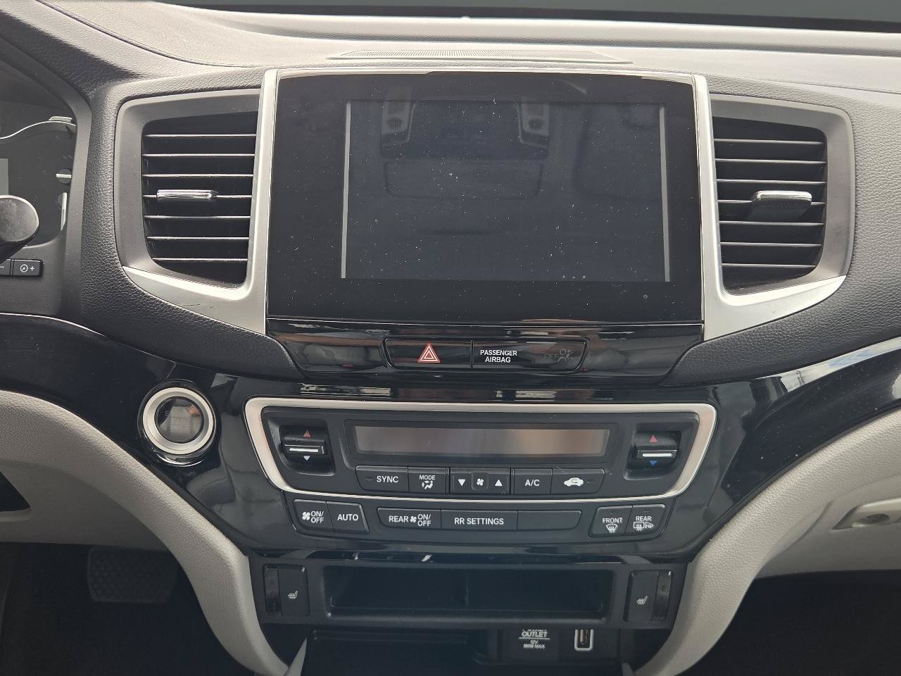 Used 2020 Honda Ridgeline RTL-E image 19